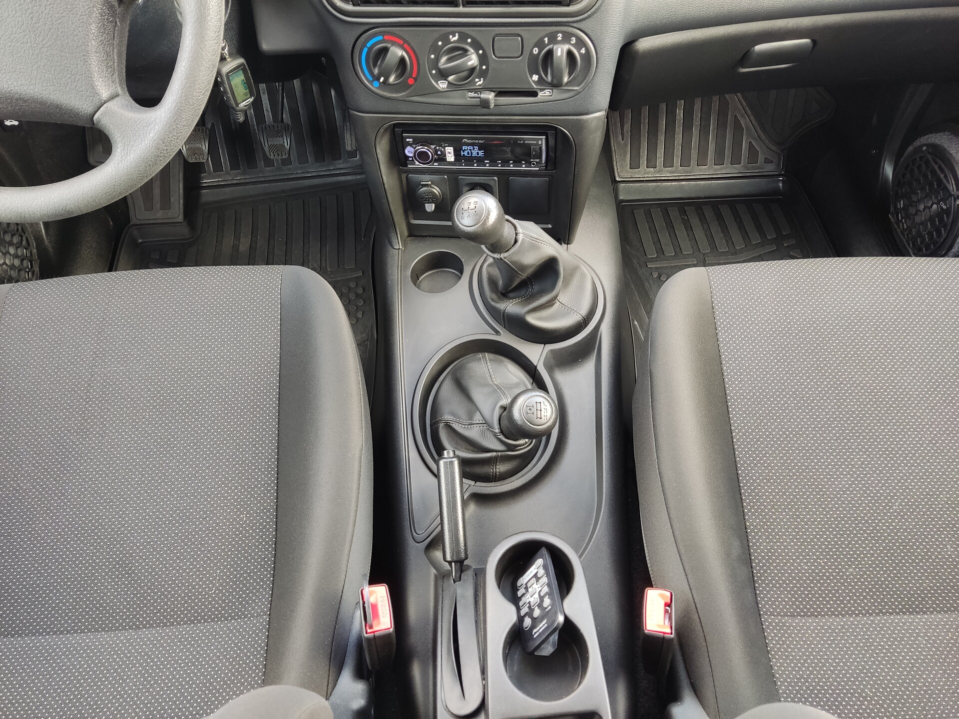 Lada (ВАЗ) Niva Travel, I 2023 Lada (ВАЗ) Niva Travel, I 2023