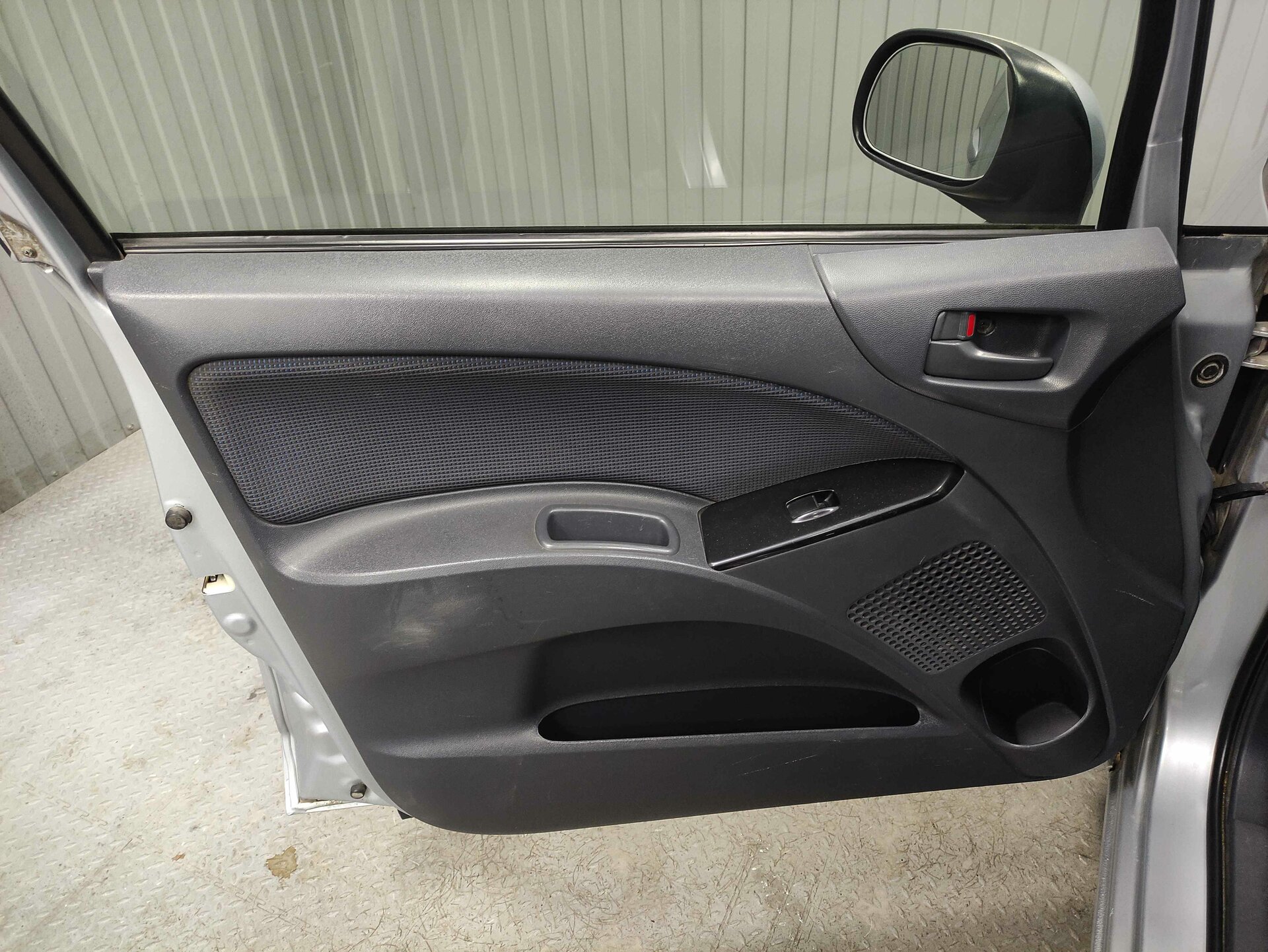 Mitsubishi Colt, VI (Z20/Z30) 2004