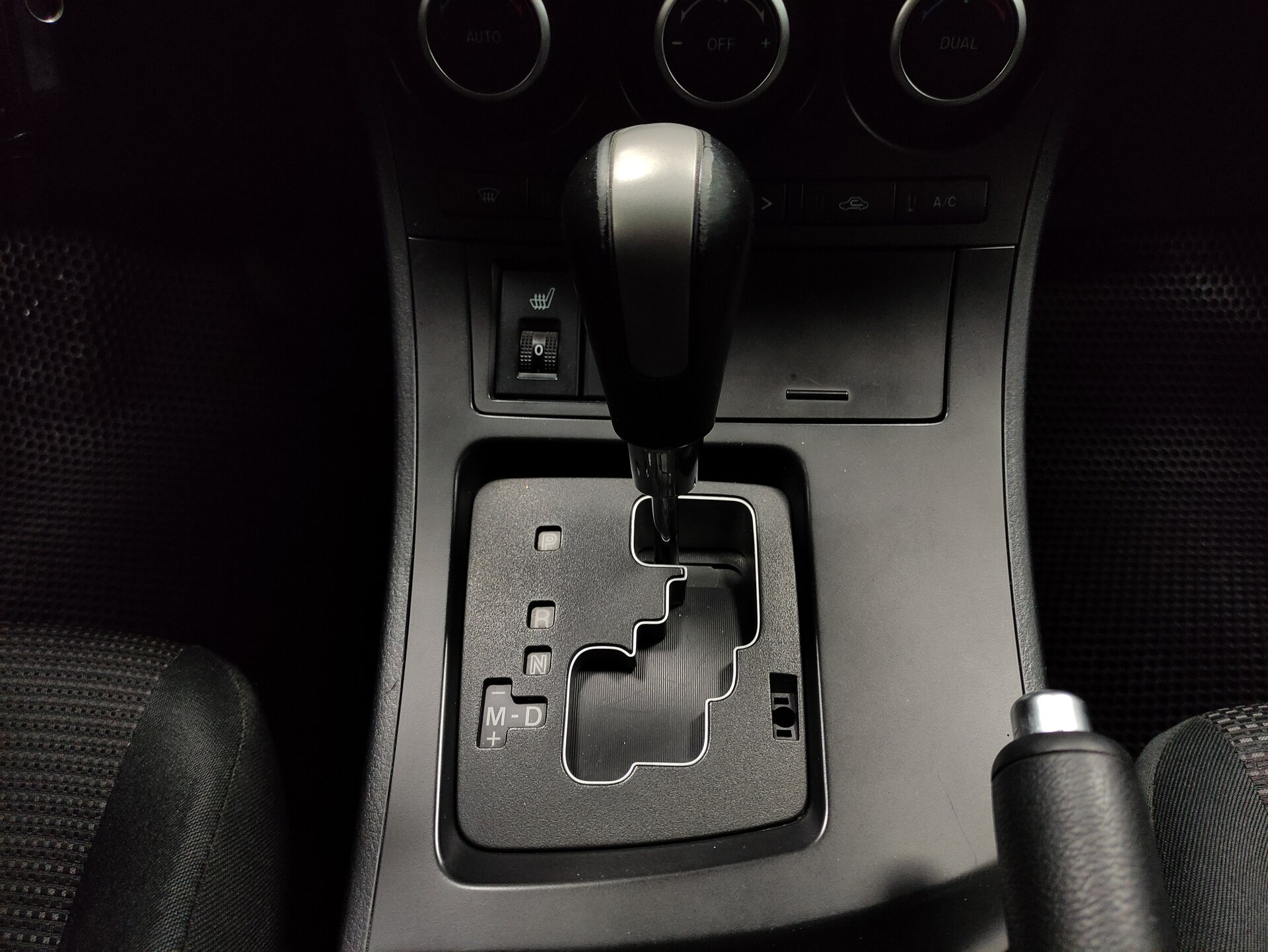 Mazda 3, II (BL) Рестайлинг 2012