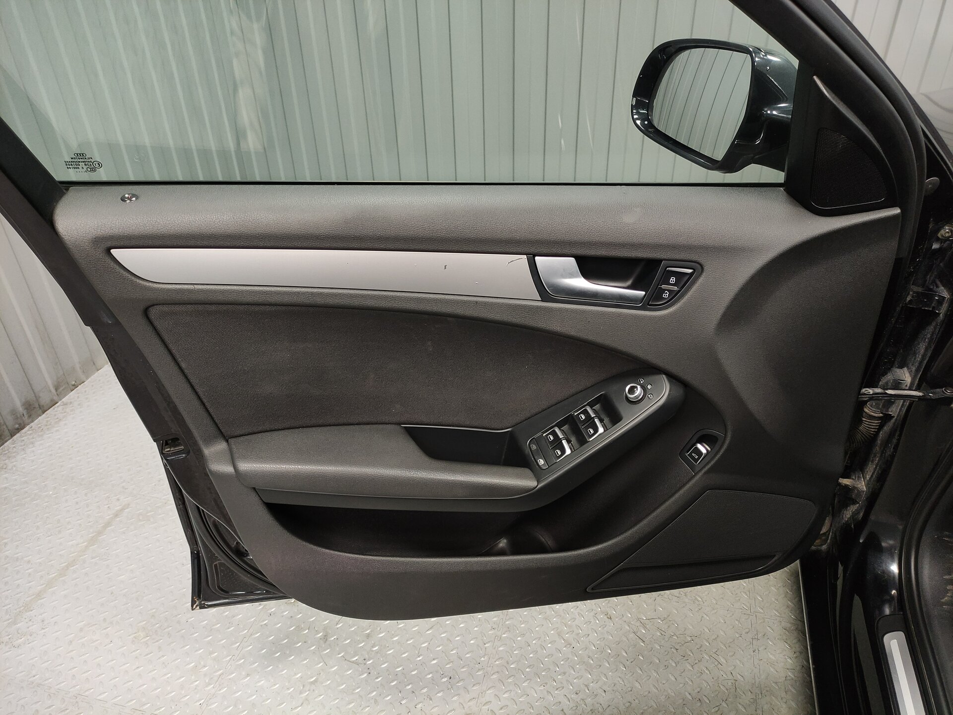 Audi A4, IV (B8) Рестайлинг 2013
