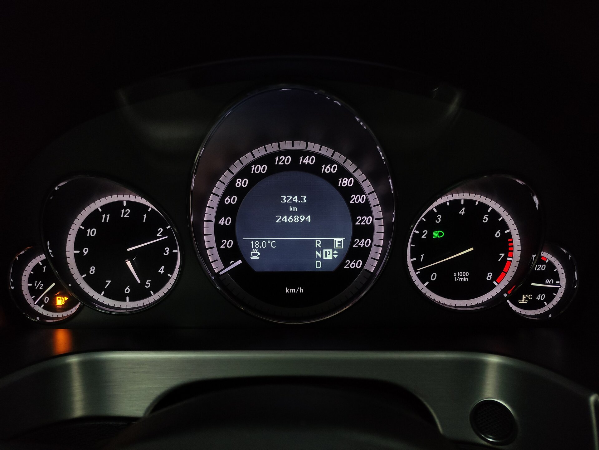Mercedes-Benz E-Класс, IV (W212, S212, C207) 2011 Mercedes-Benz E-Класс, IV (W212, S212, C207) 2011