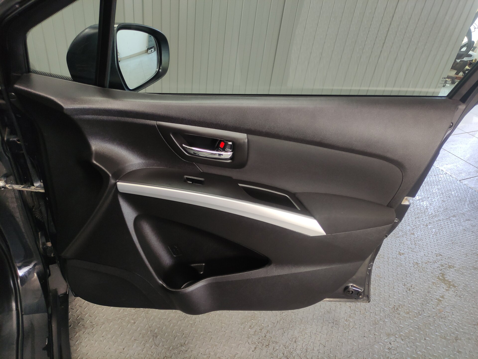 Suzuki SX4, II (S-Cross) 2014 Suzuki SX4, II (S-Cross) 2014