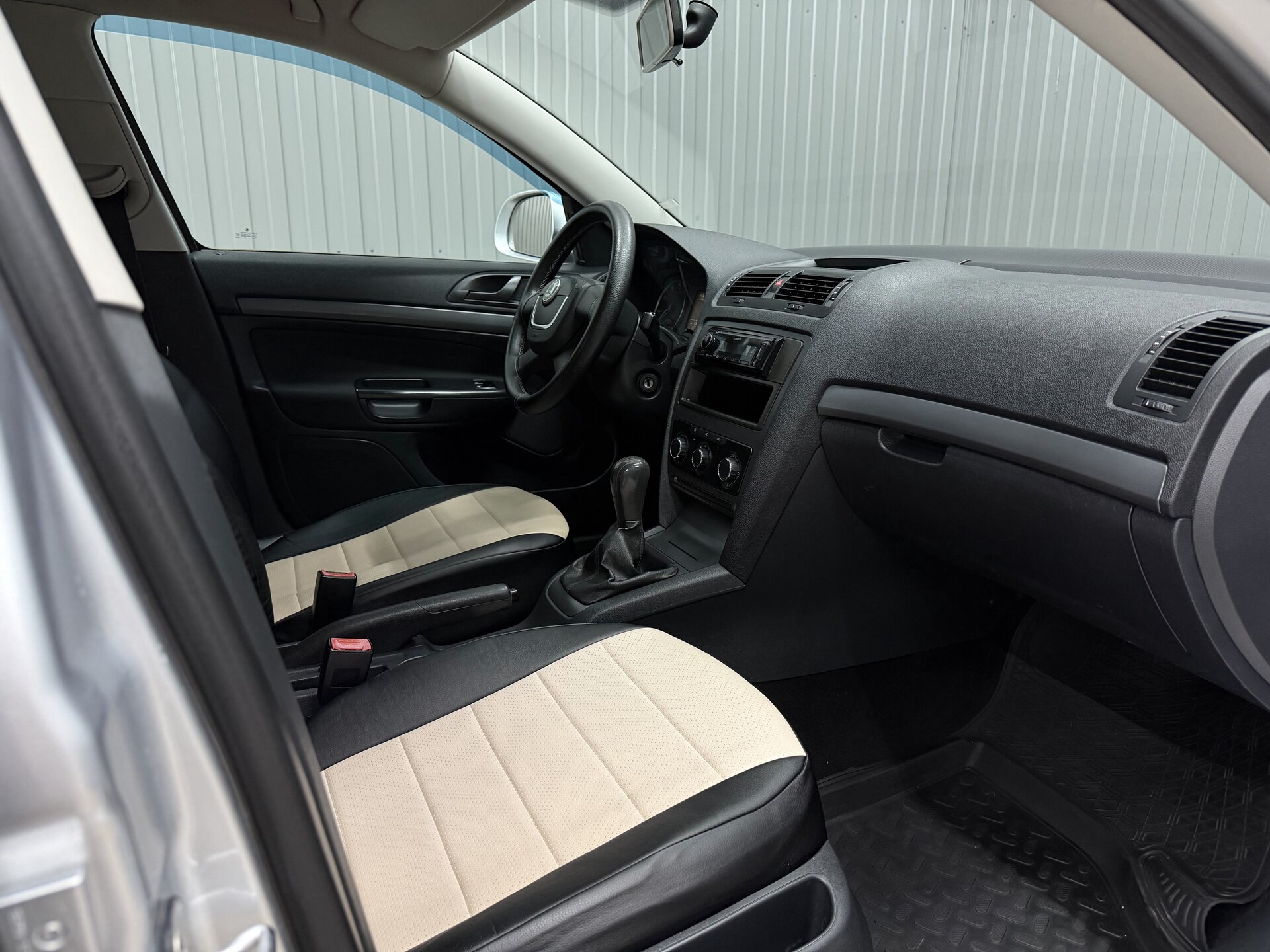 Skoda Octavia, II (A5) Рестайлинг 2010