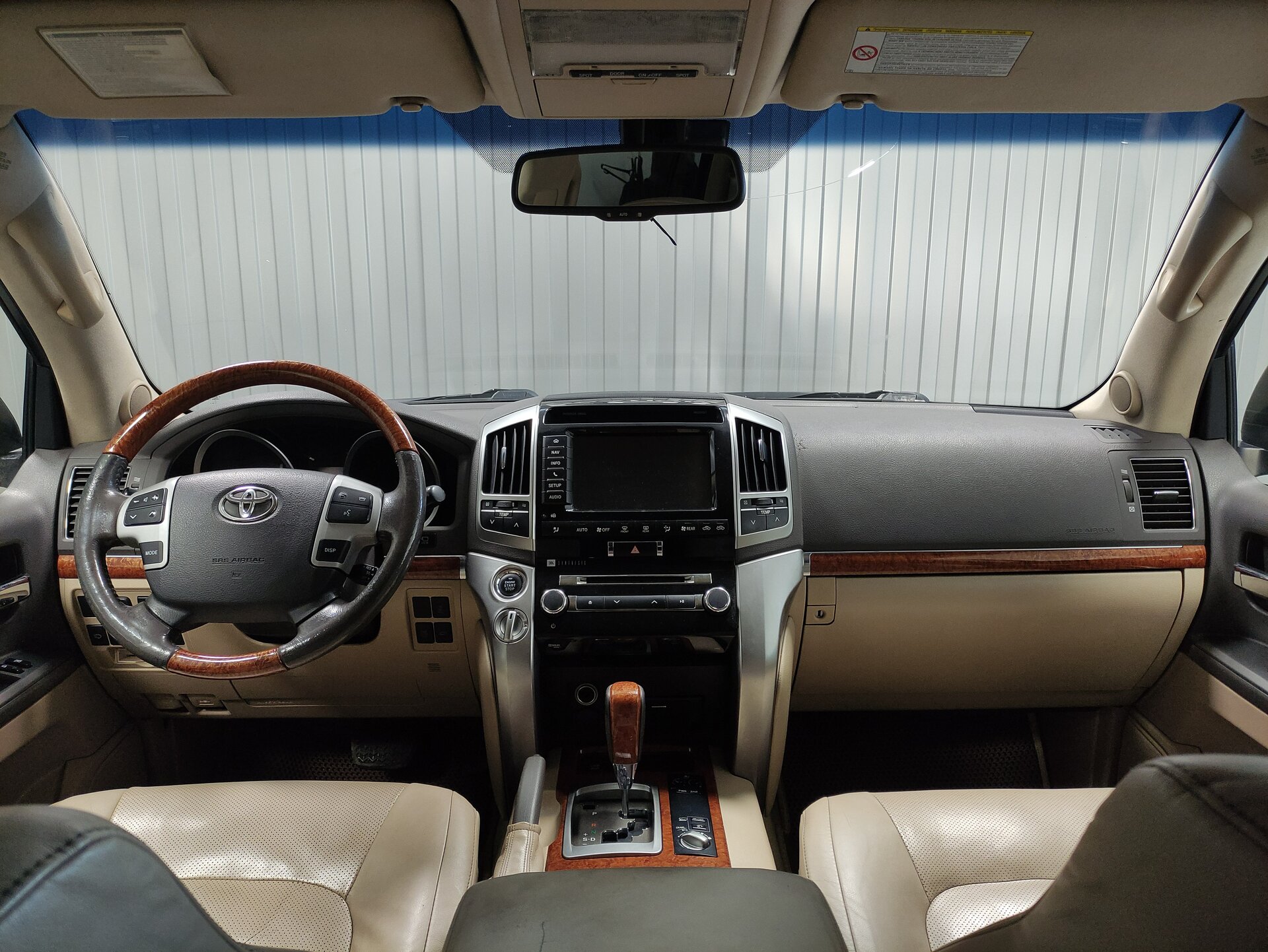 Toyota Land Cruiser, 200 Series Рестайлинг 1 2012