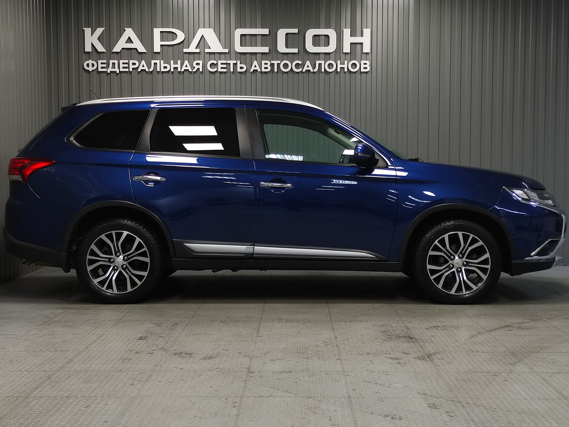 Mitsubishi Outlander, III Рестайлинг 2 2015 Mitsubishi Outlander, III Рестайлинг 2 2015