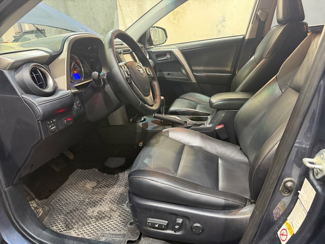 Toyota RAV4, IV (XA40) 2013