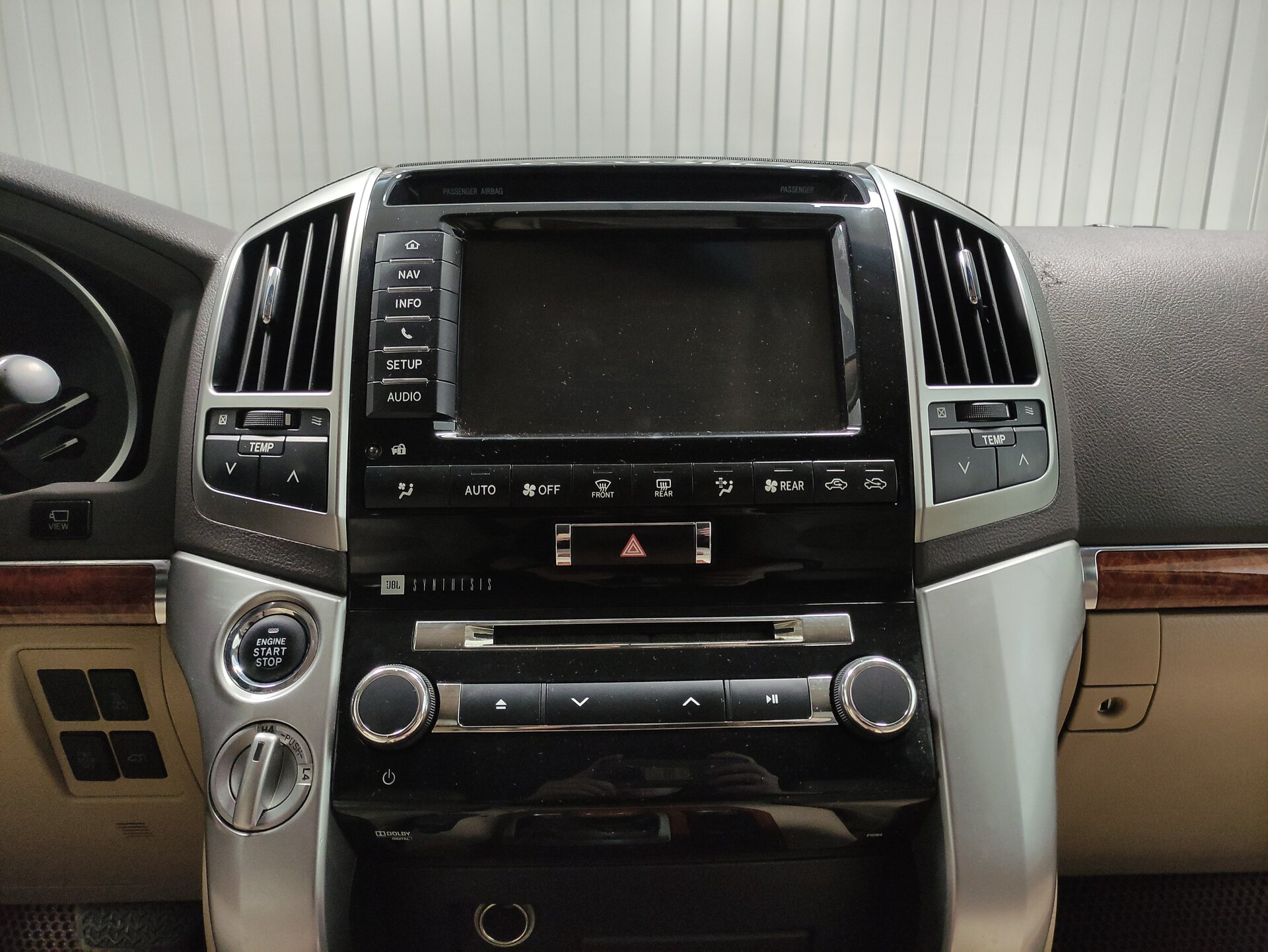 Toyota Land Cruiser, 200 Series Рестайлинг 1 2012