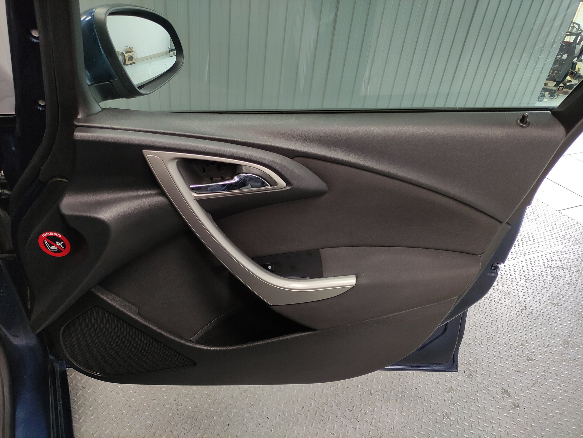 Opel Astra, J 2011