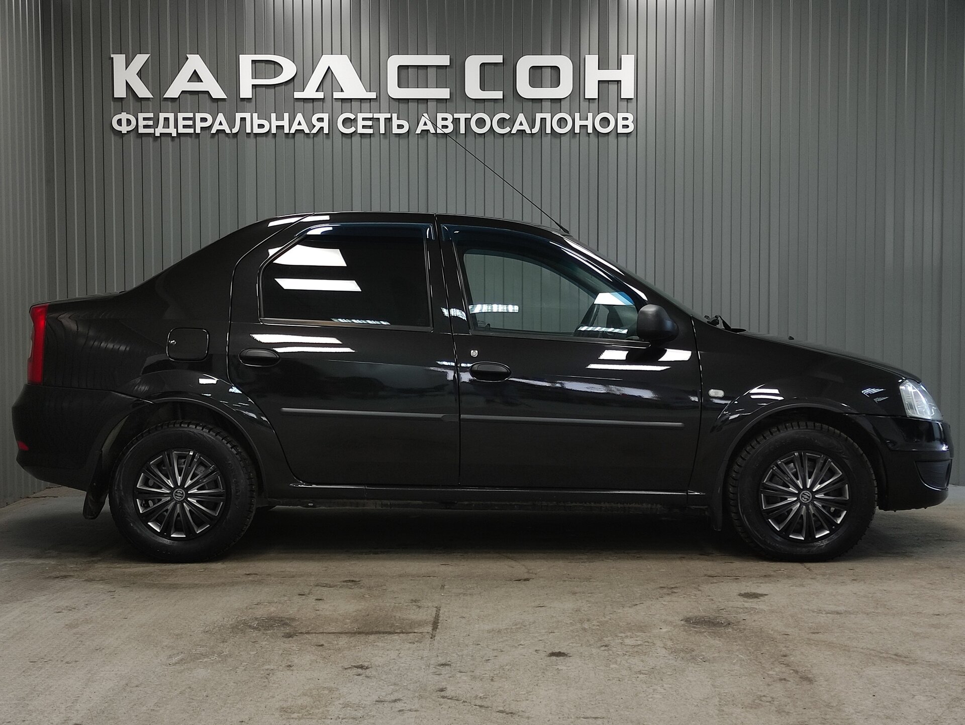 Renault Logan, I Рестайлинг 2012