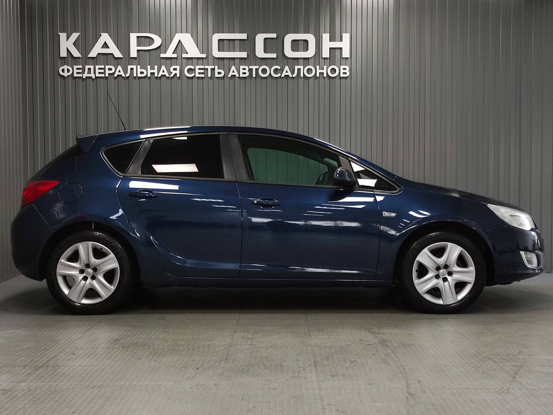 Opel Astra, J 2011
