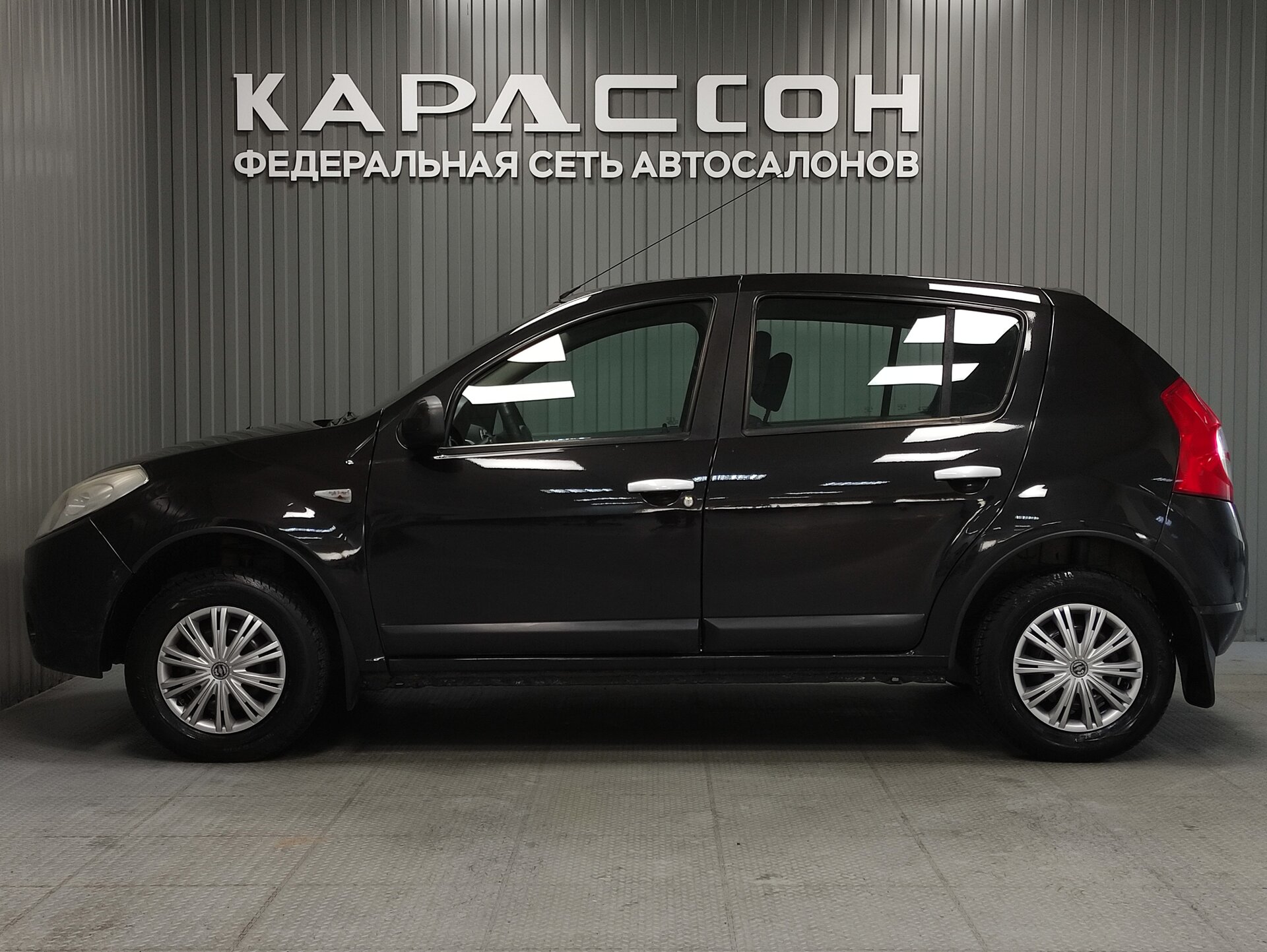 Renault Sandero, I 2011
