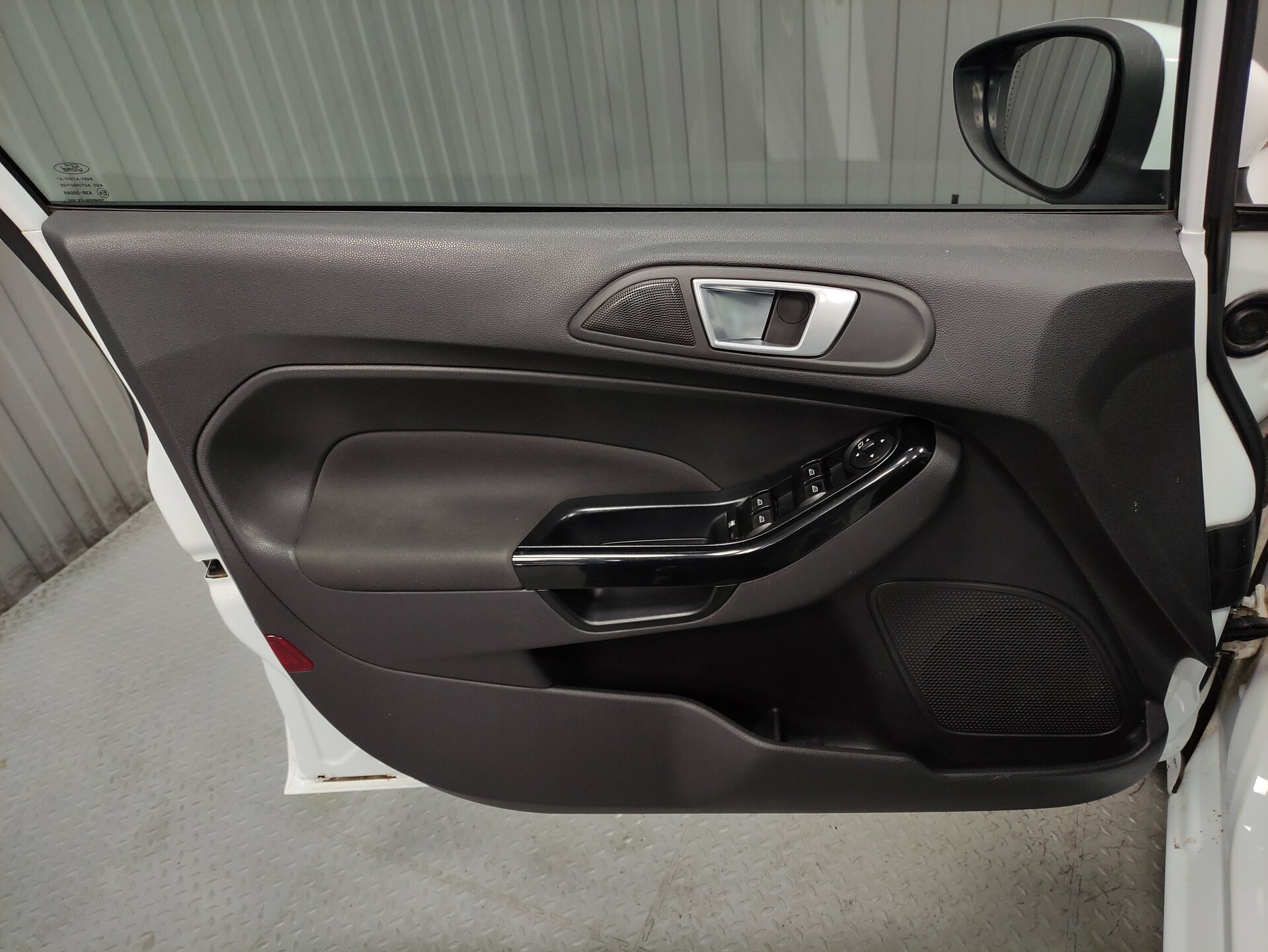 Ford Fiesta, Mk6 Рестайлинг 2016