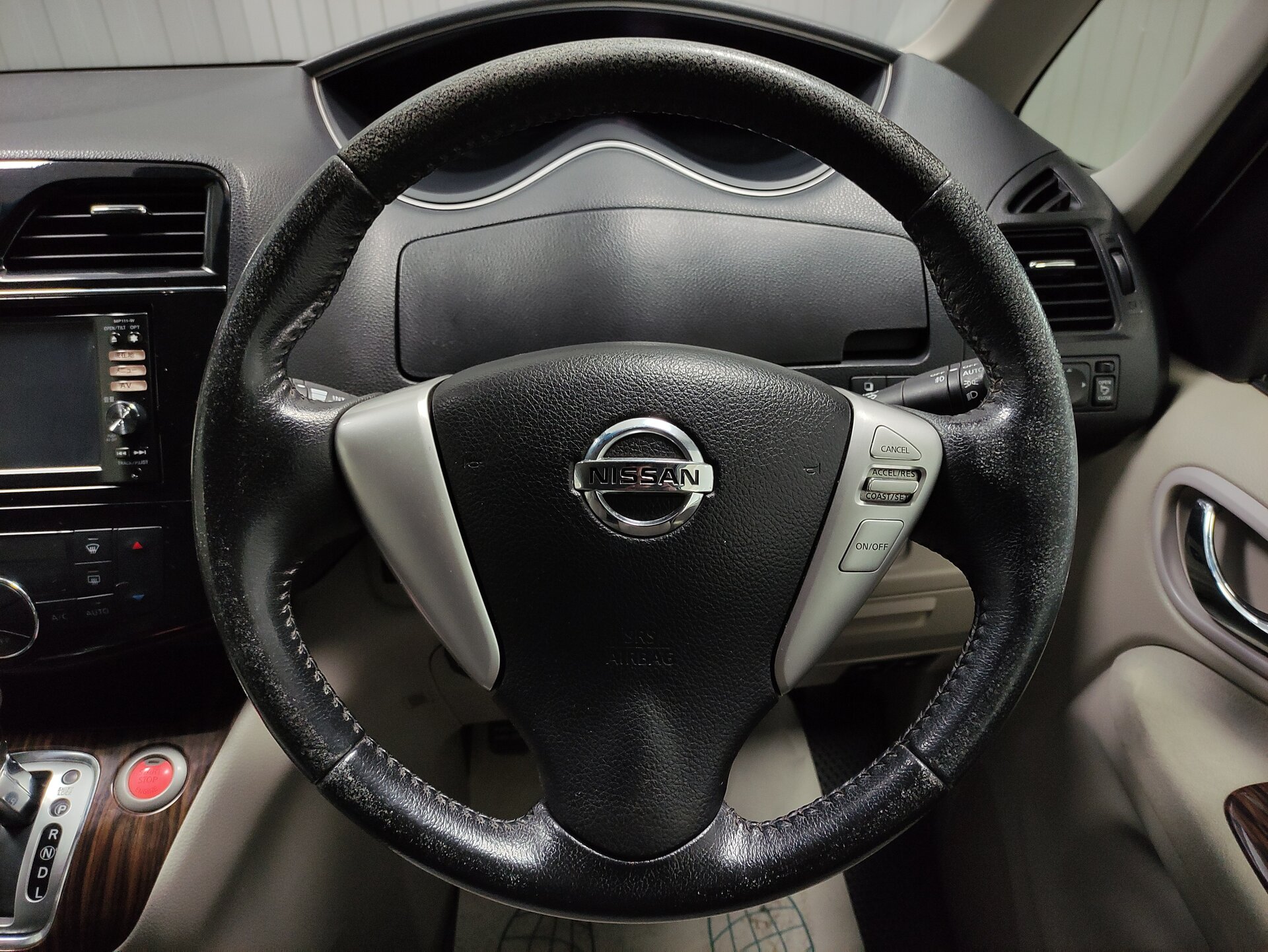 Nissan Serena, IV (C26) 2014