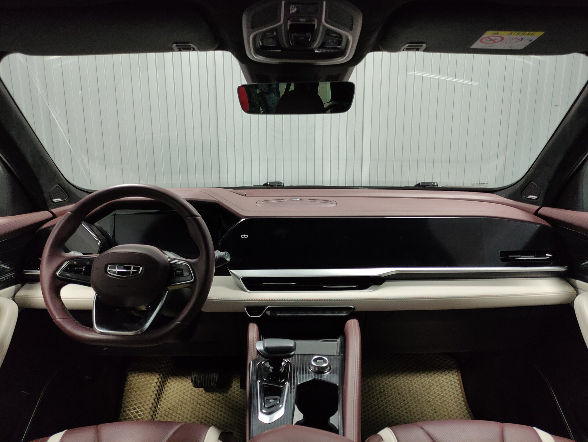 Geely Monjaro, I 2023