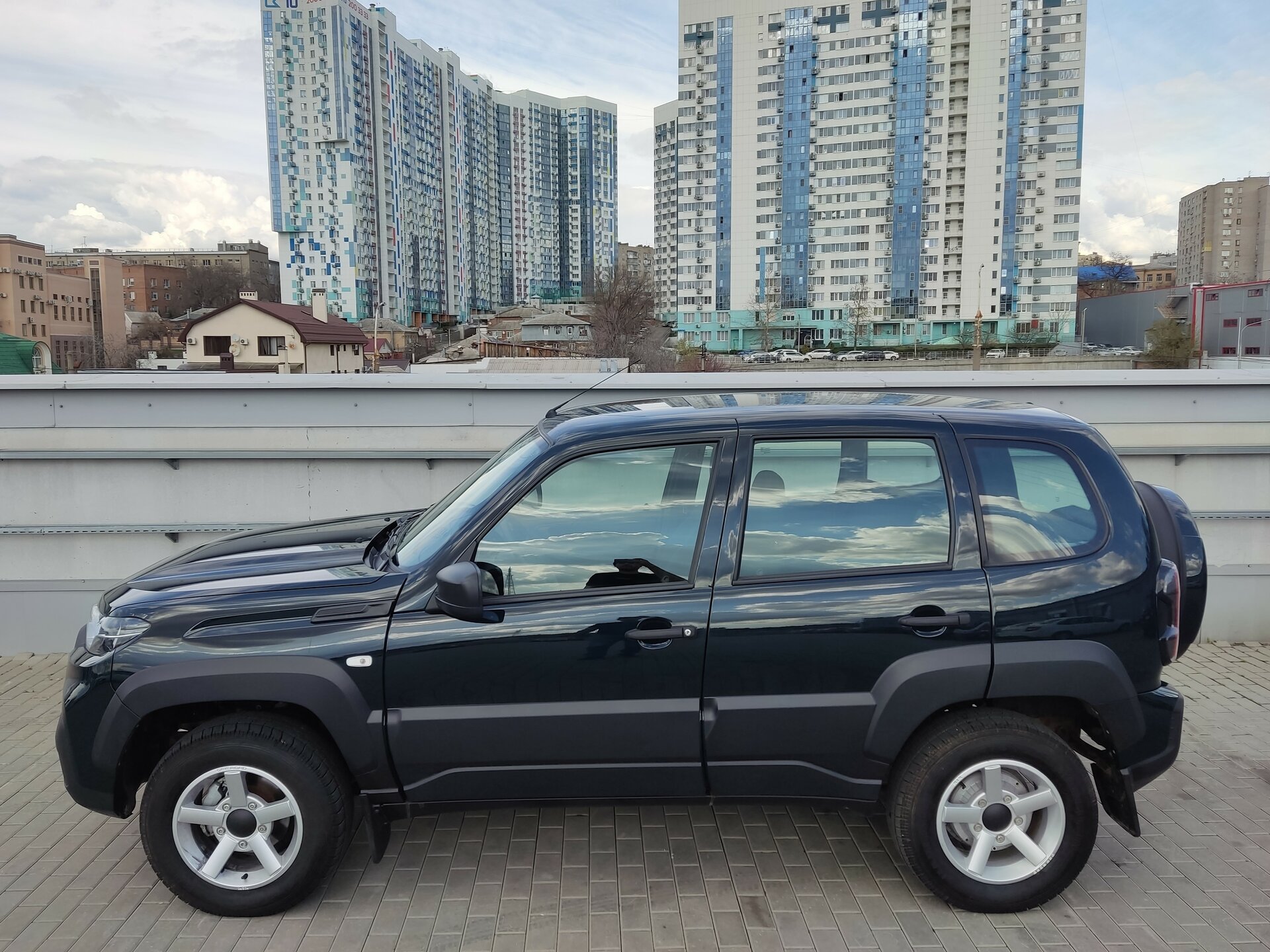 Lada (ВАЗ) Niva Travel, I 2023 Lada (ВАЗ) Niva Travel, I 2023