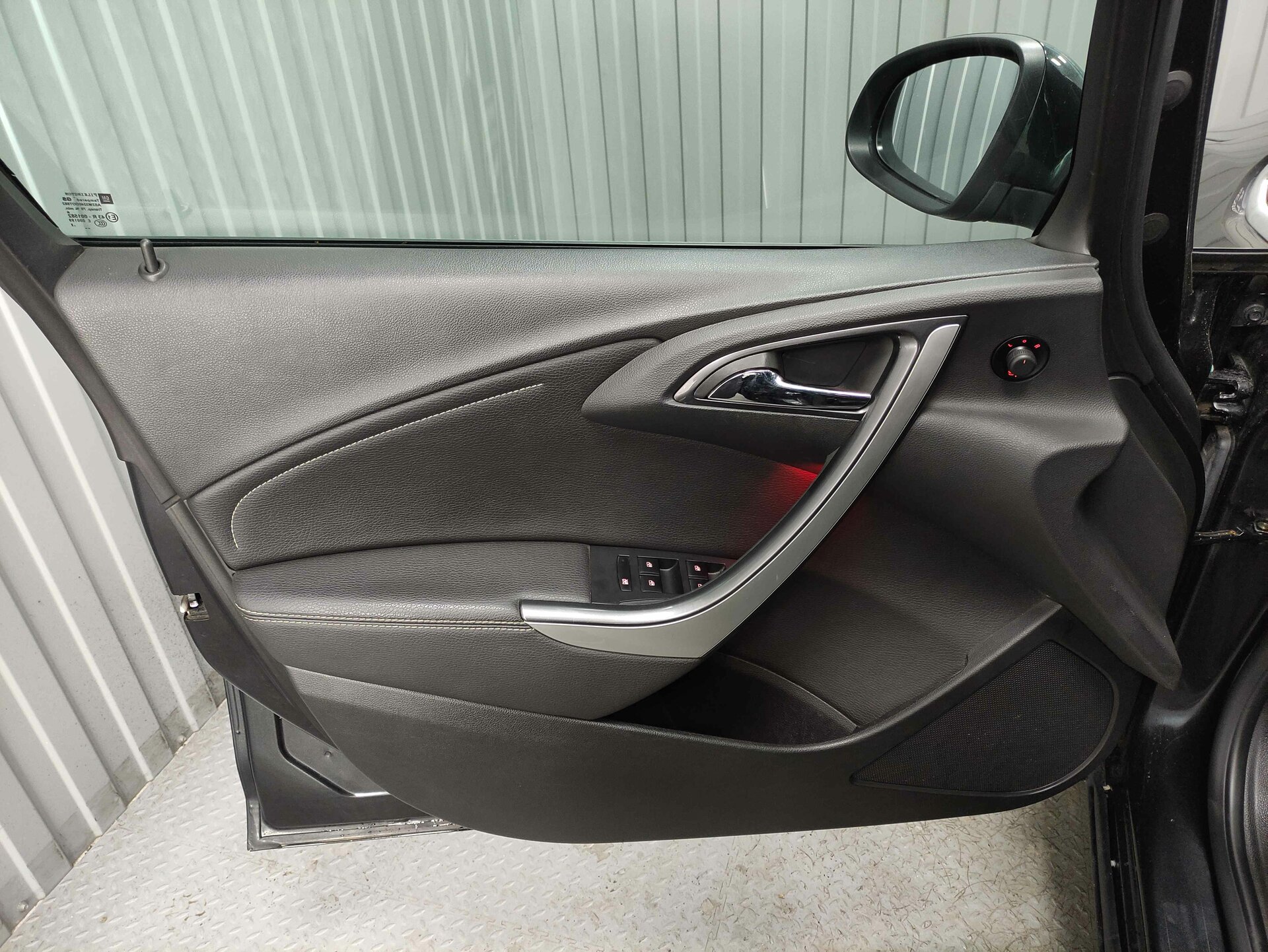 Opel Astra, J Рестайлинг 2012