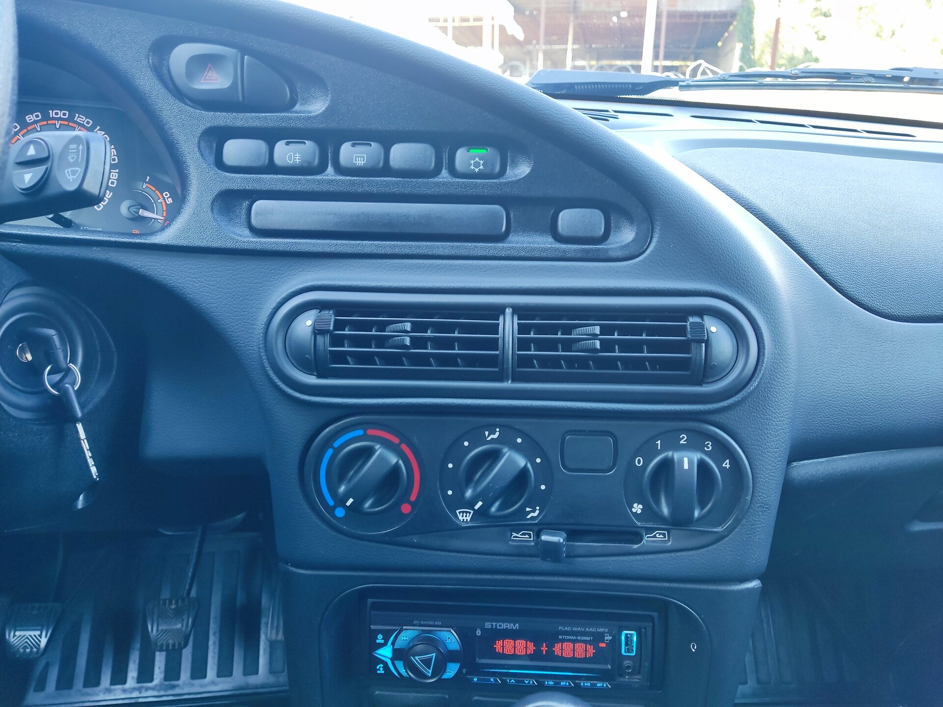Lada (ВАЗ) Niva Travel, I 2024
