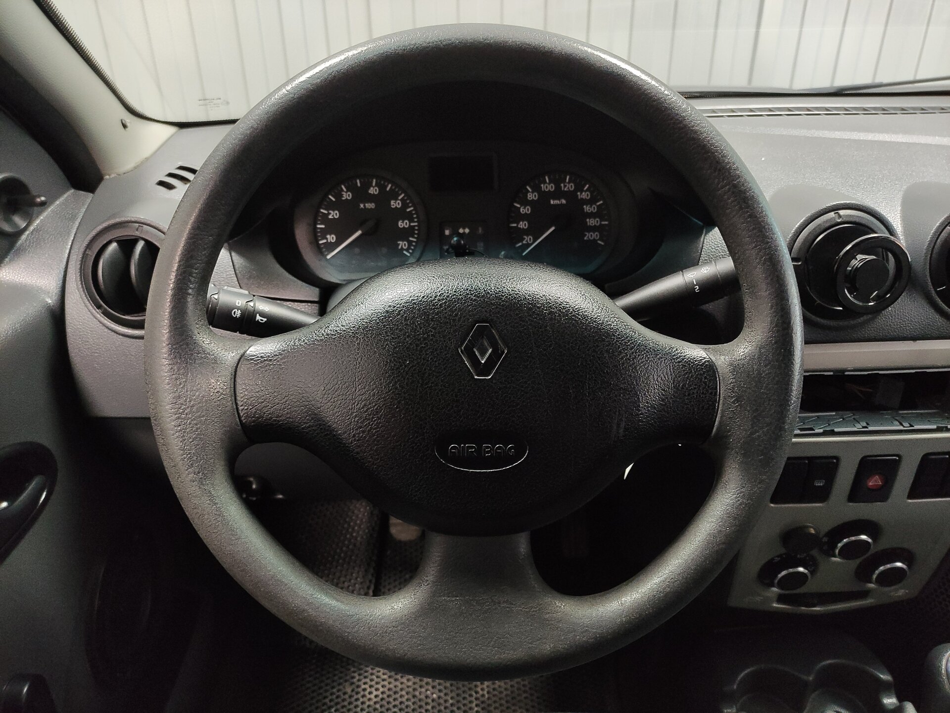 Renault Logan, I 2009