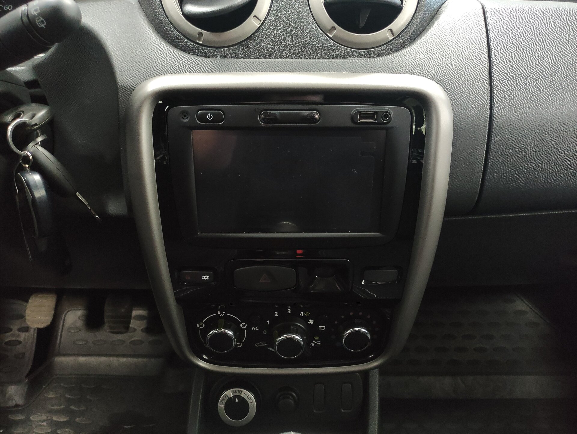 Renault Duster, I 2014