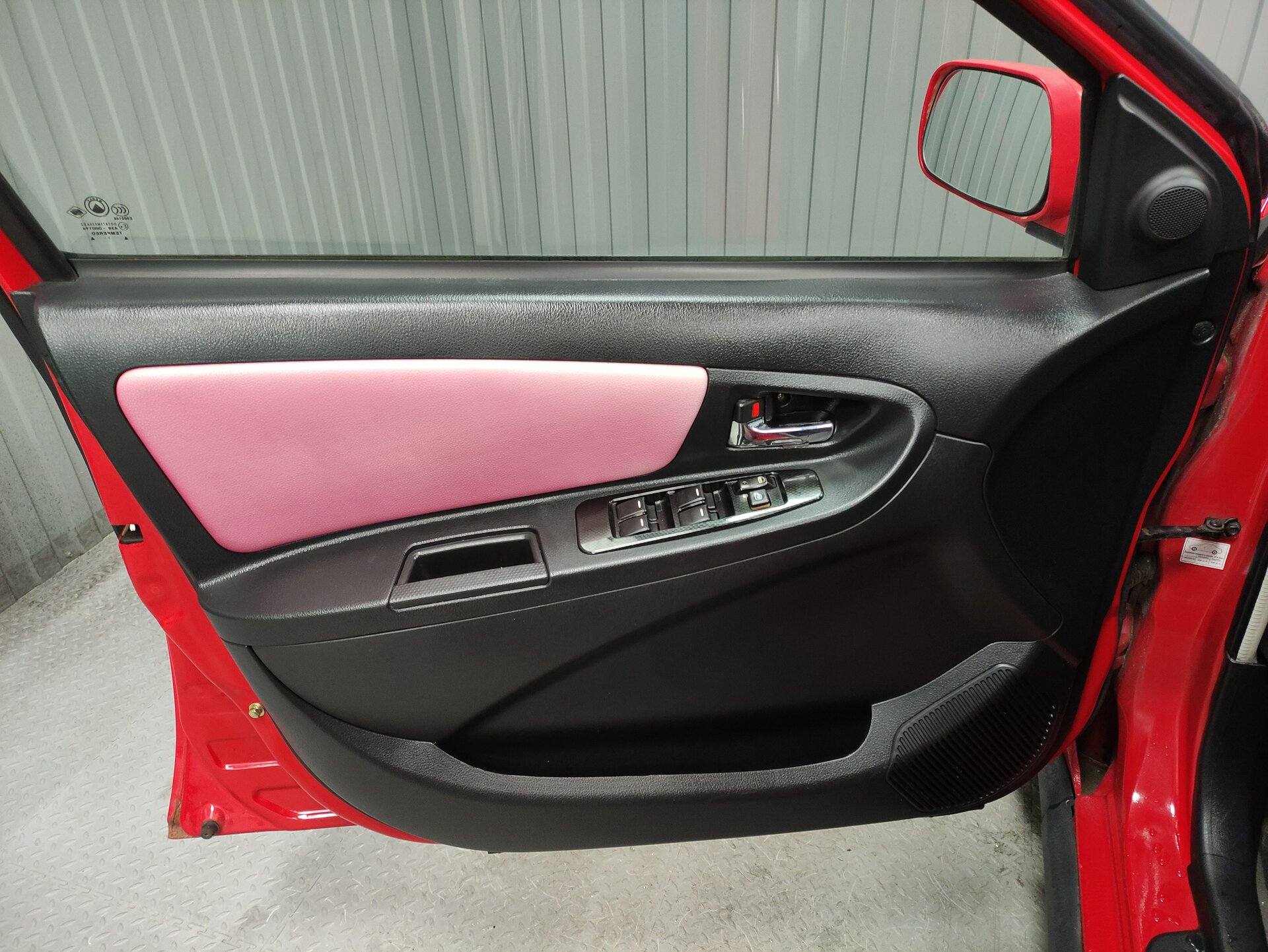 Geely MK Cross, I 2012