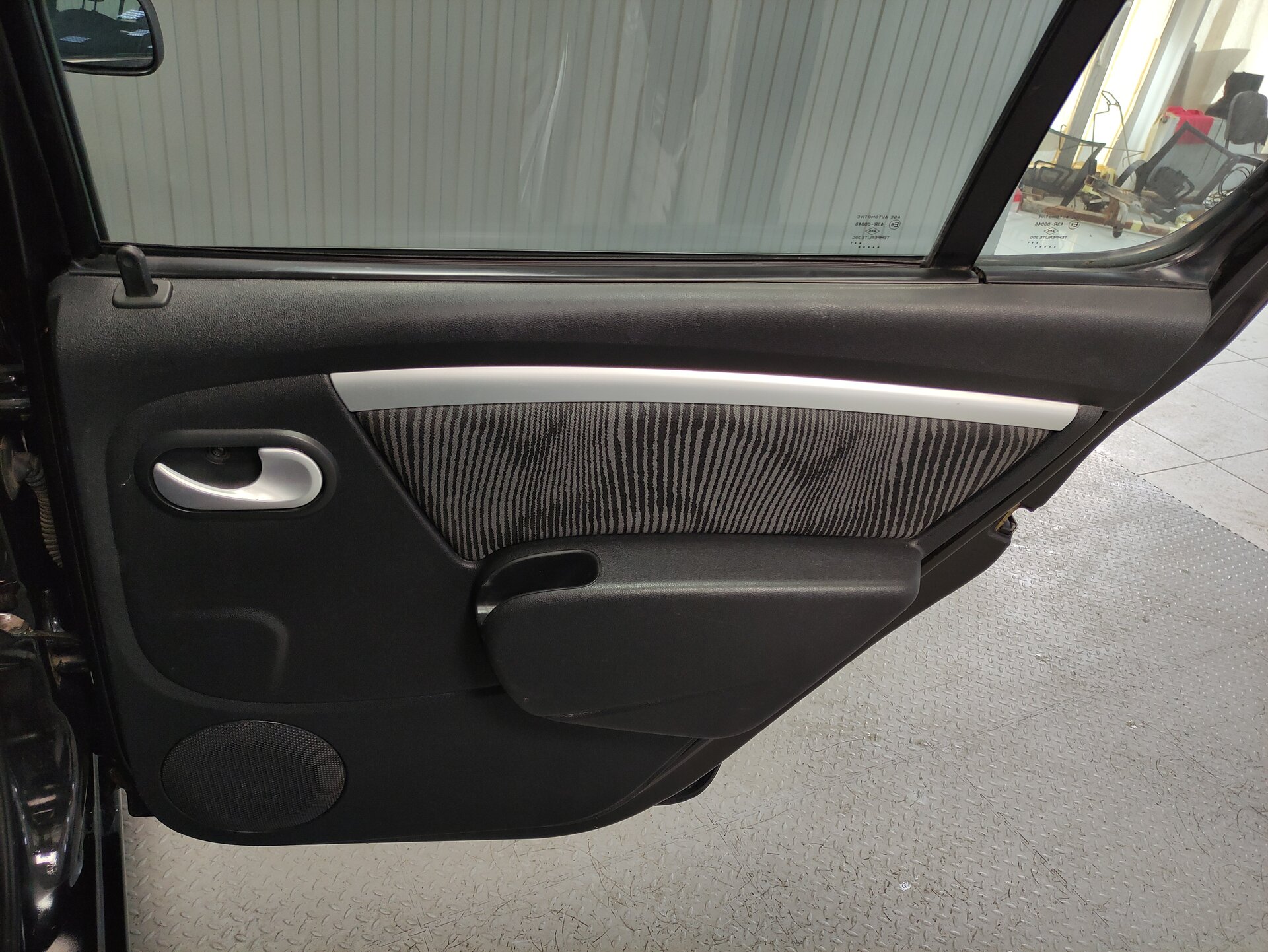 Renault Sandero, I 2011