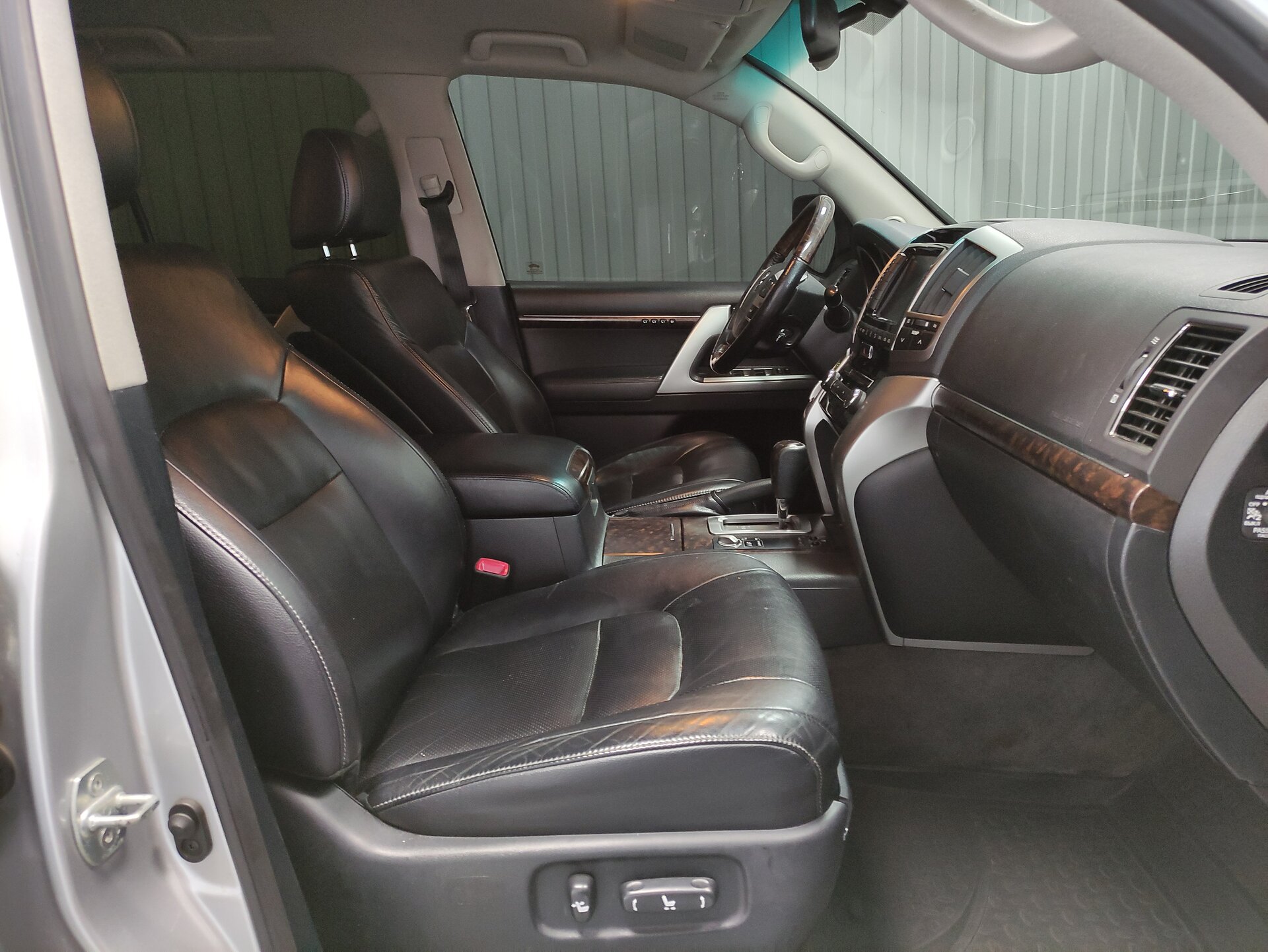Toyota Land Cruiser, 200 Series Рестайлинг 1 2013