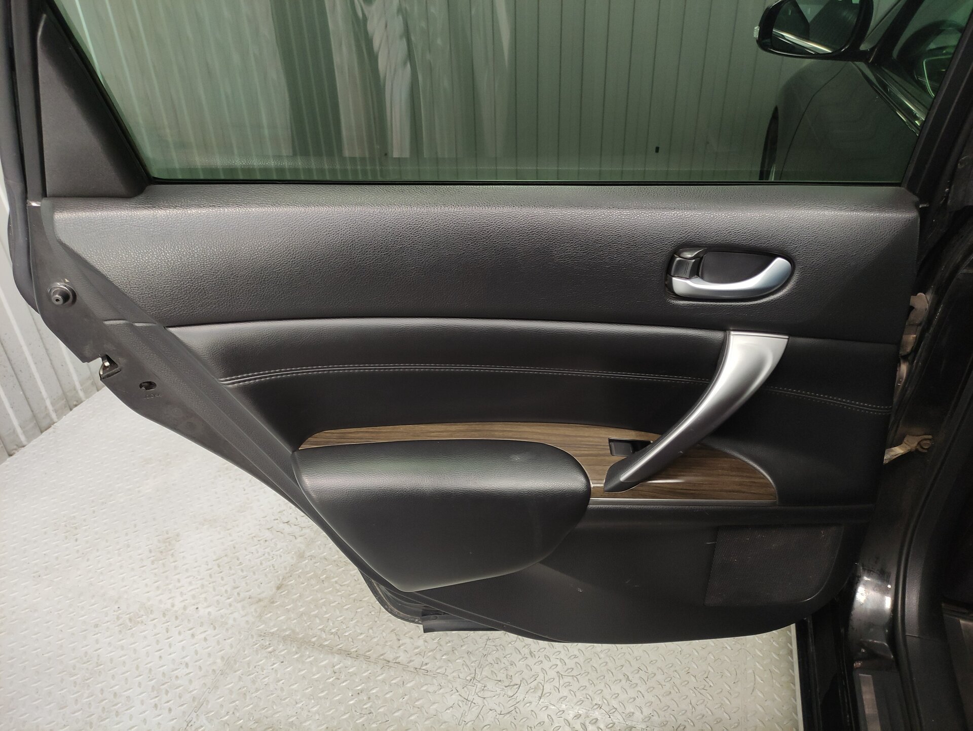 Nissan Teana, II (J32) Рестайлинг 2011 Nissan Teana, II (J32) Рестайлинг 2011