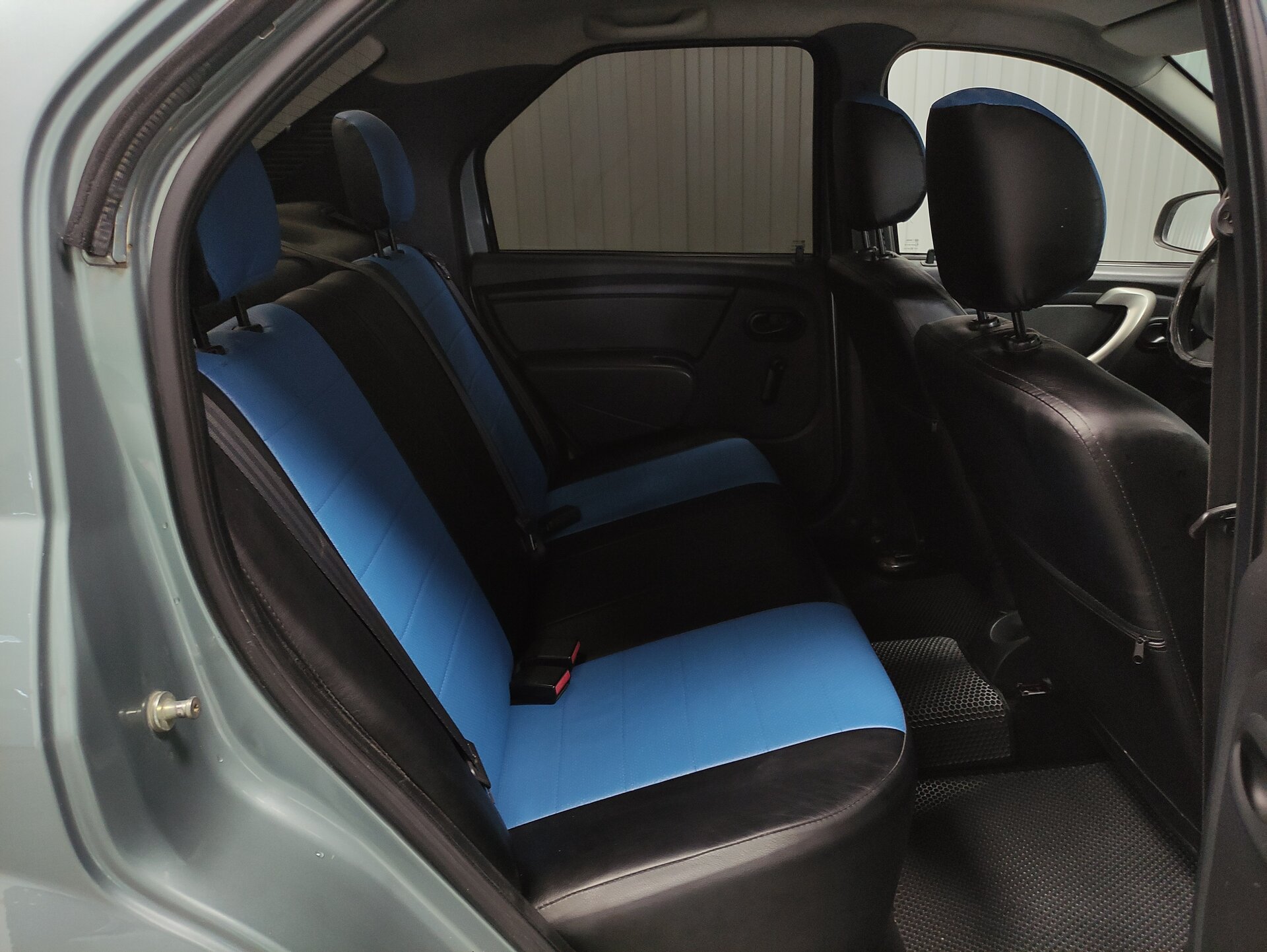 Renault Logan, I Рестайлинг 2011