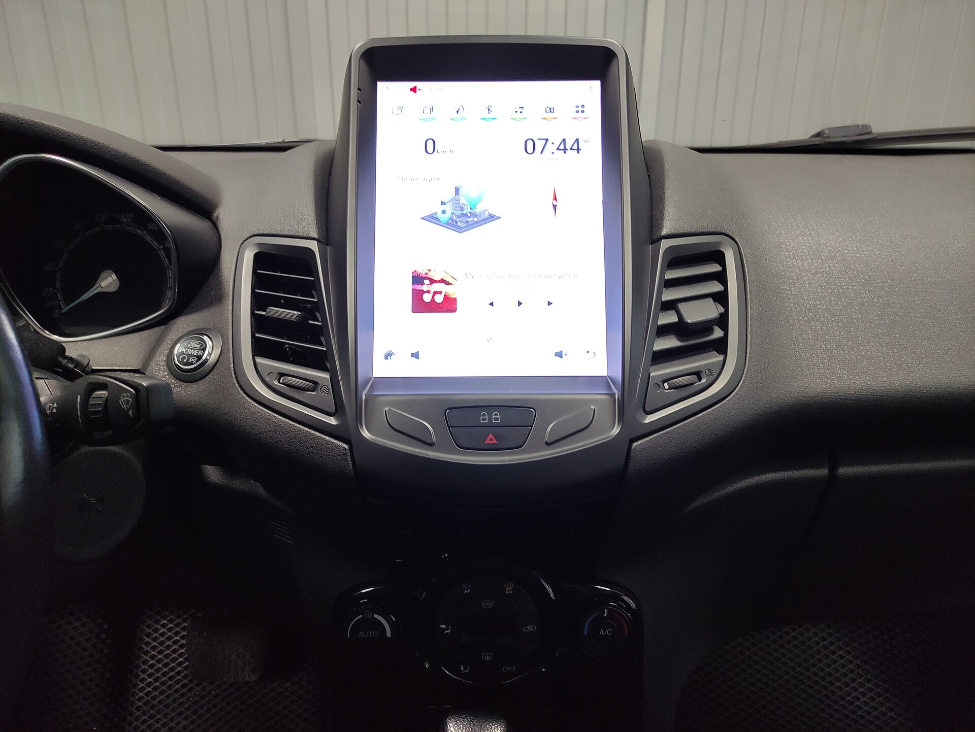 Ford Fiesta, Mk6 Рестайлинг 2016