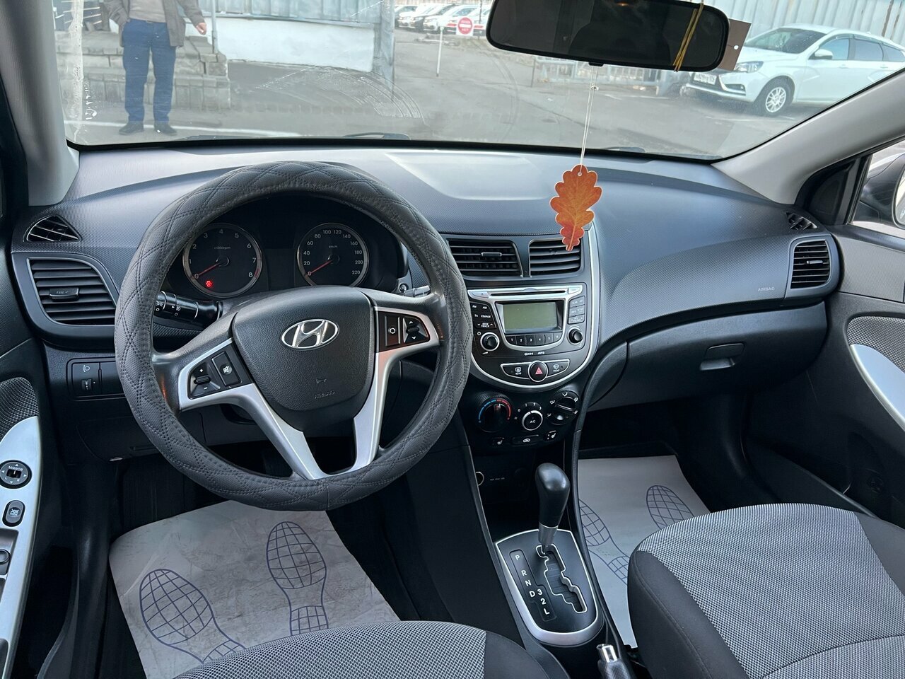Hyundai Solaris, I 2011