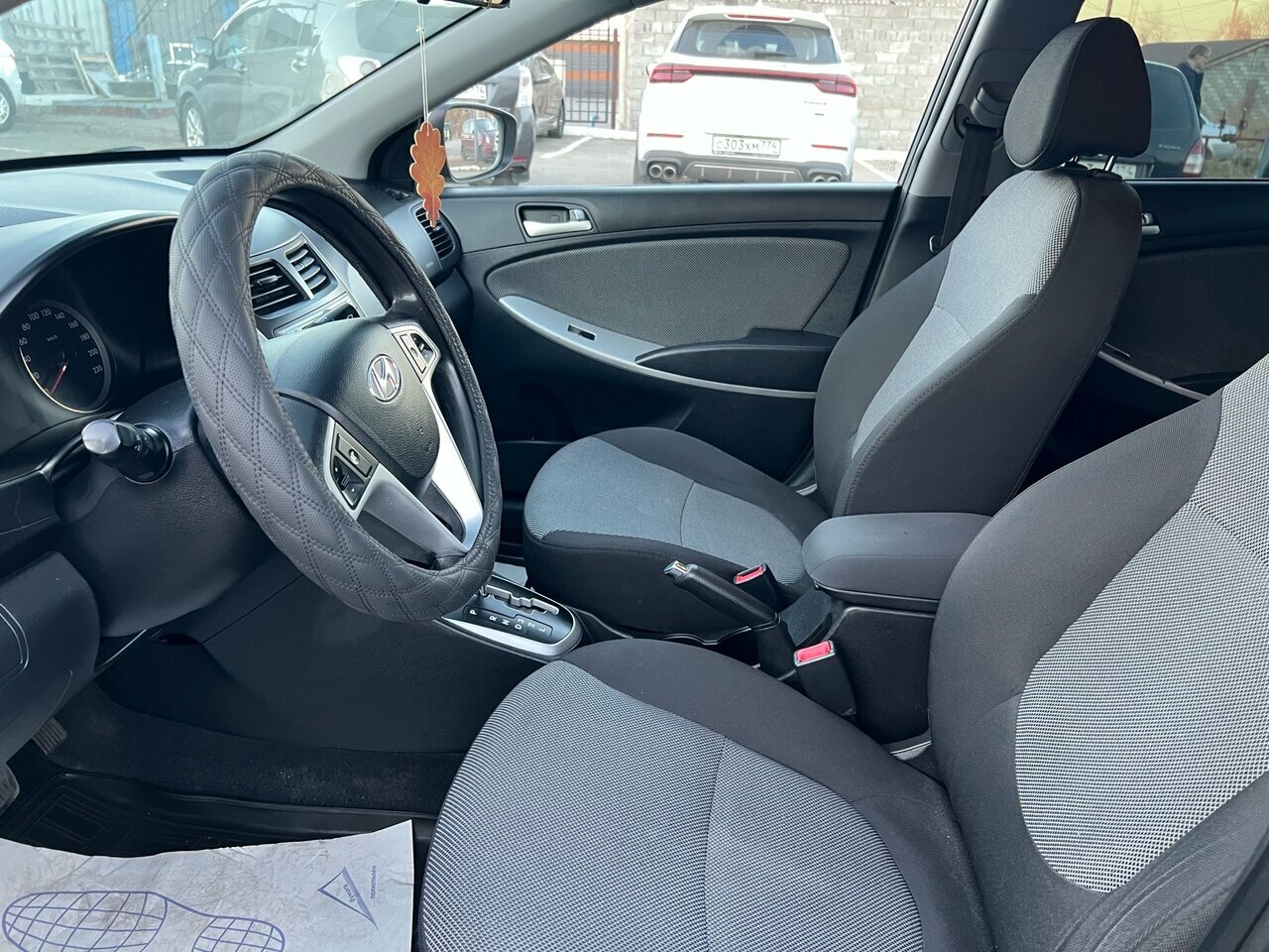 Hyundai Solaris, I 2011