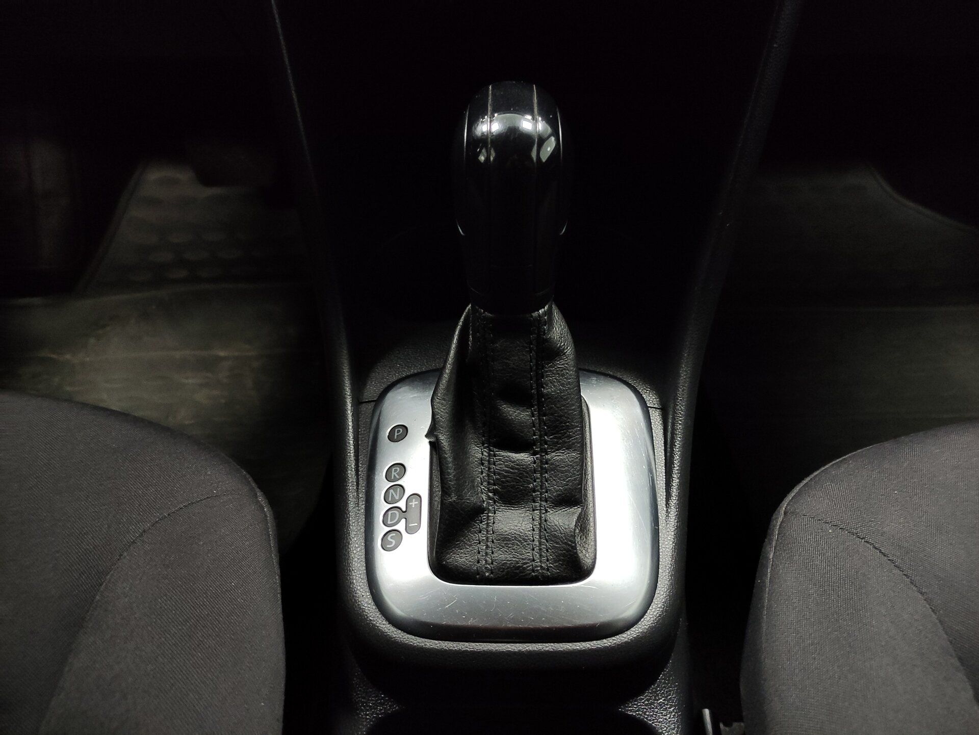 Volkswagen Polo, V 2012