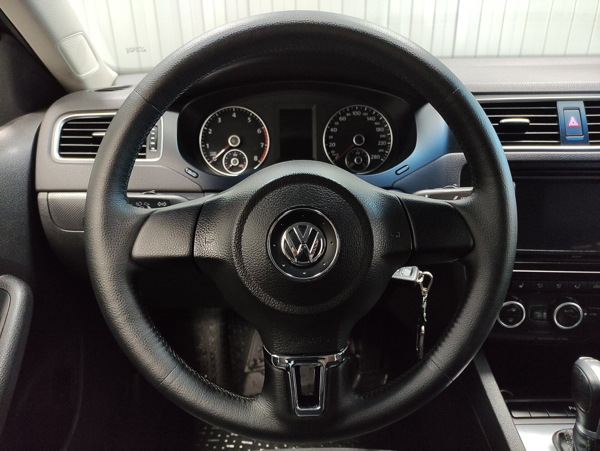 Volkswagen Jetta, VI 2014