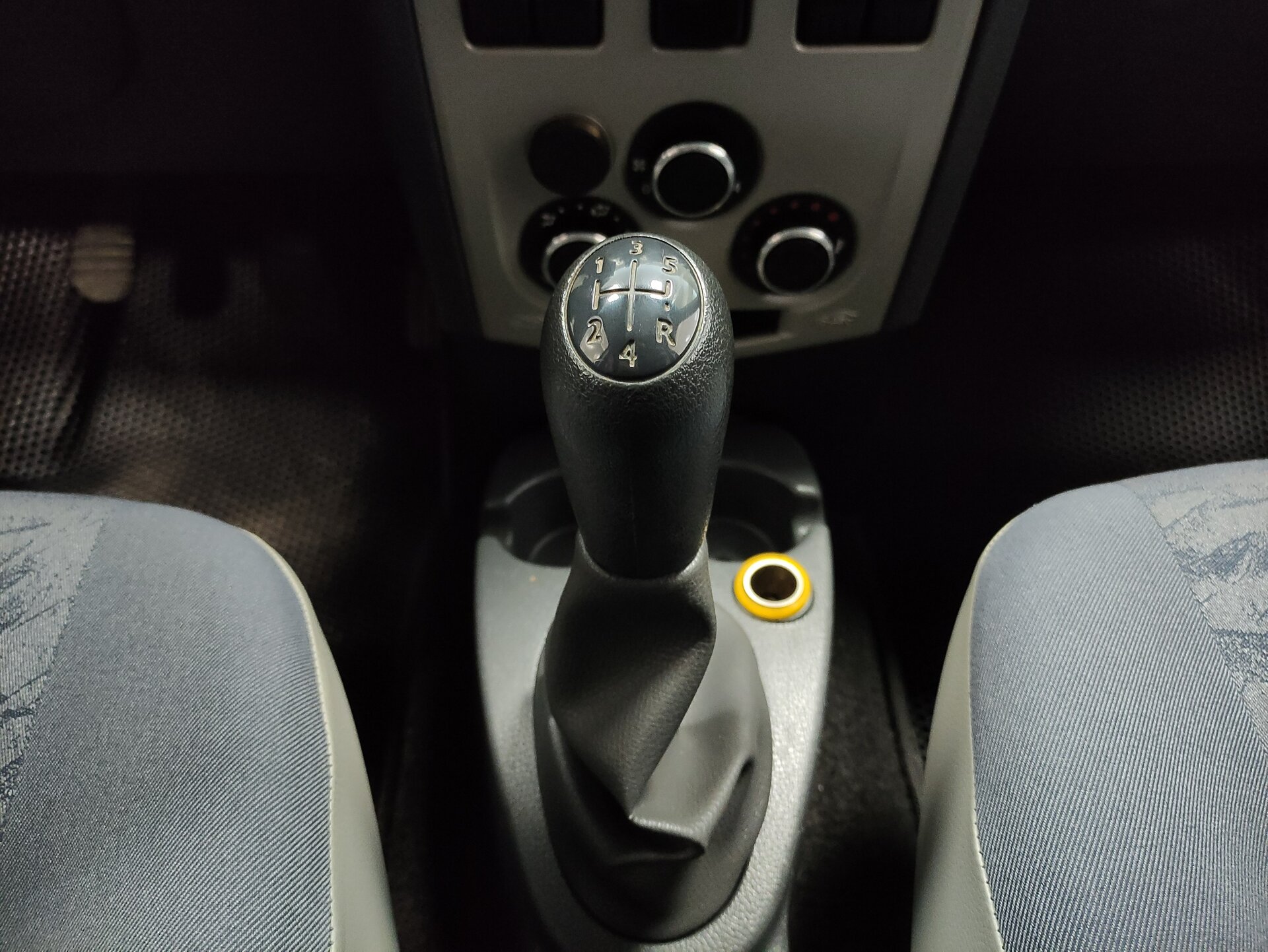 Renault Logan, I 2009