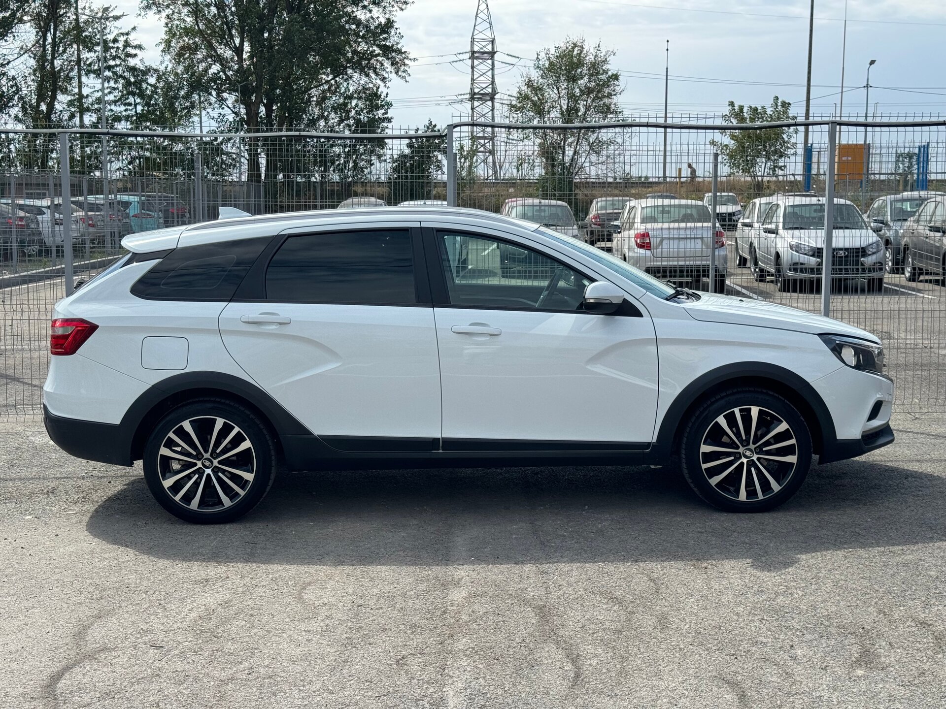 Lada (ВАЗ) Vesta, I 2020 Lada (ВАЗ) Vesta, I 2020