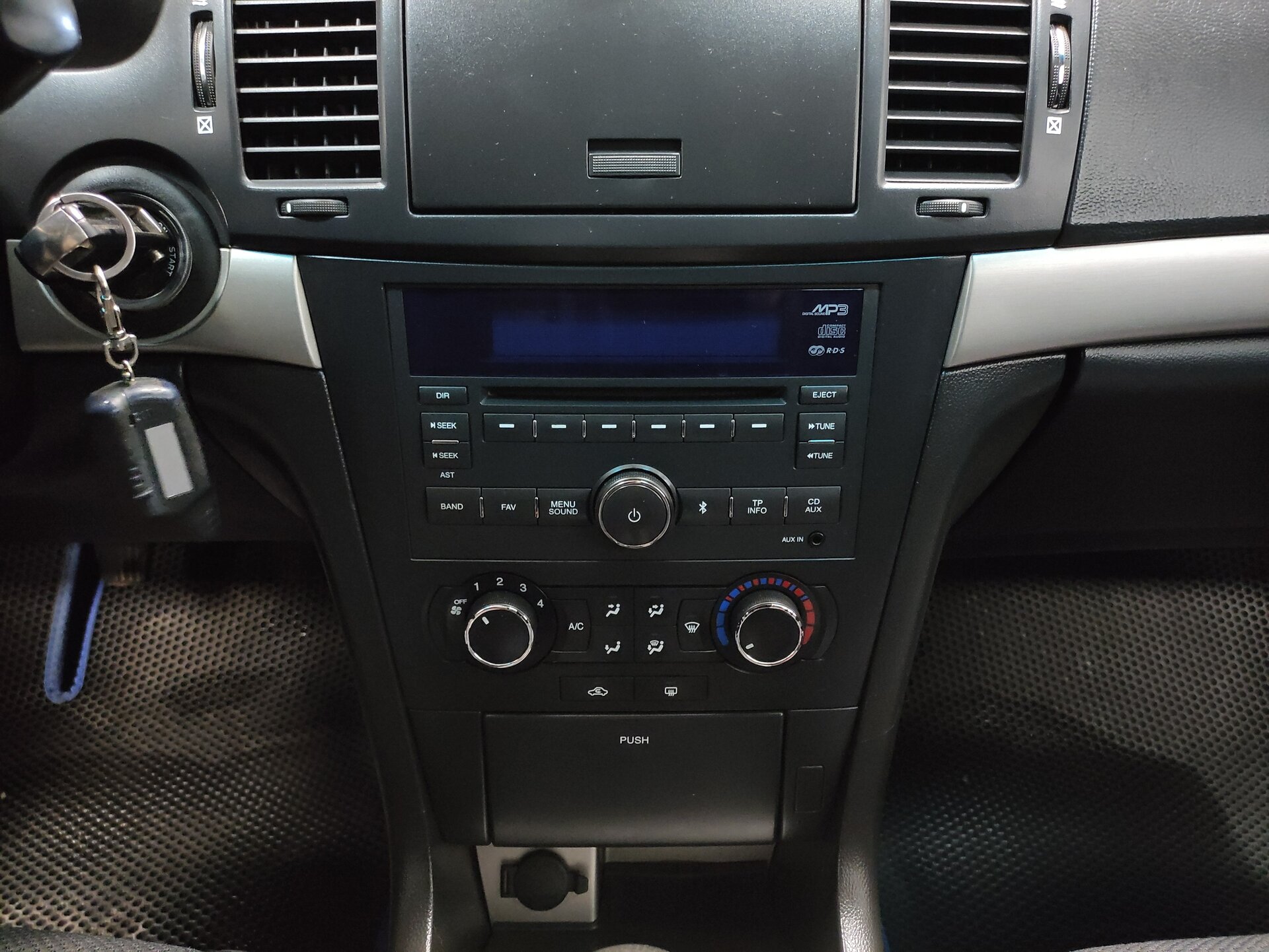 Chevrolet Epica, V250 Рестайлинг 2011