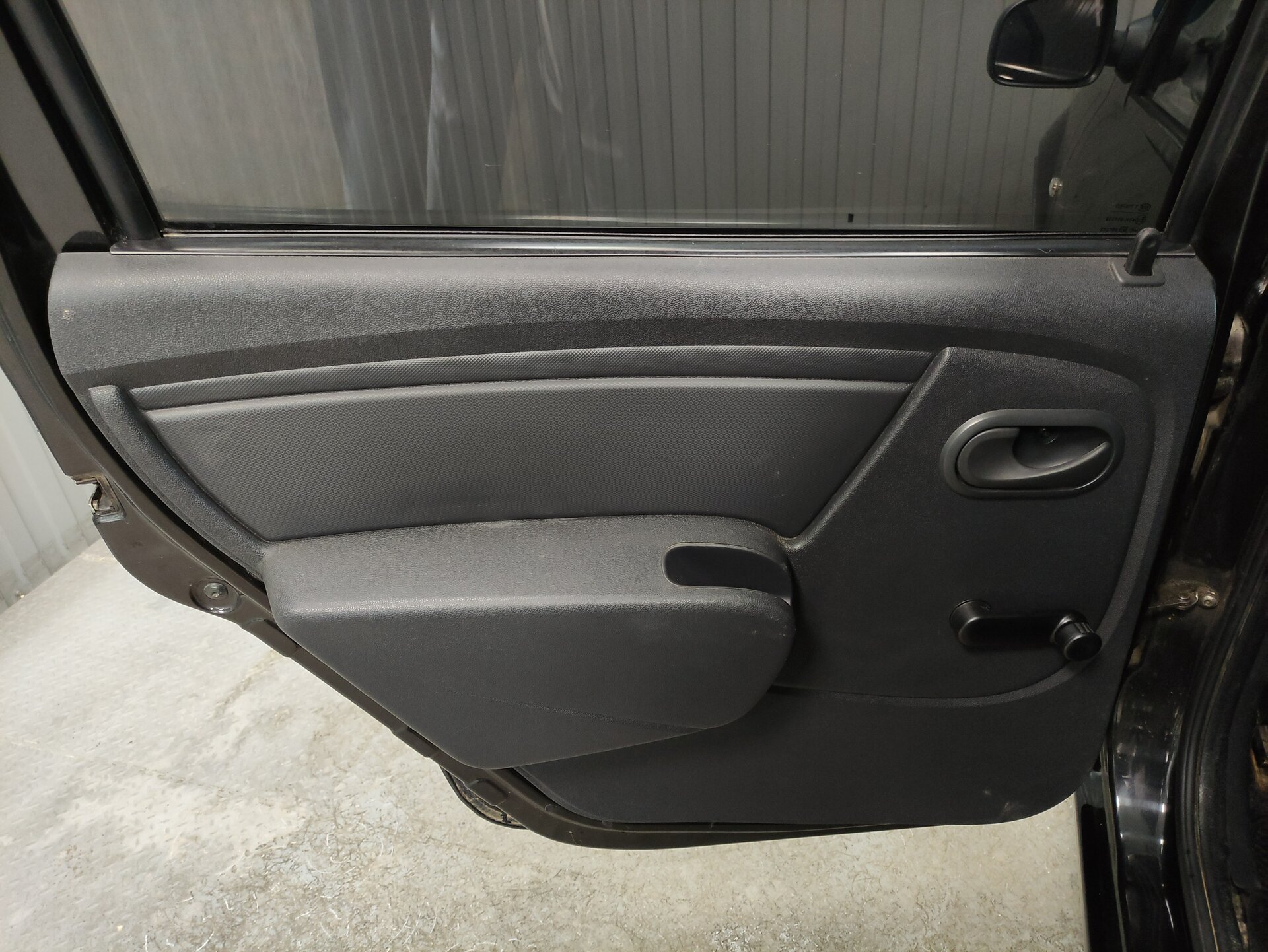 Renault Logan, I Рестайлинг 2012